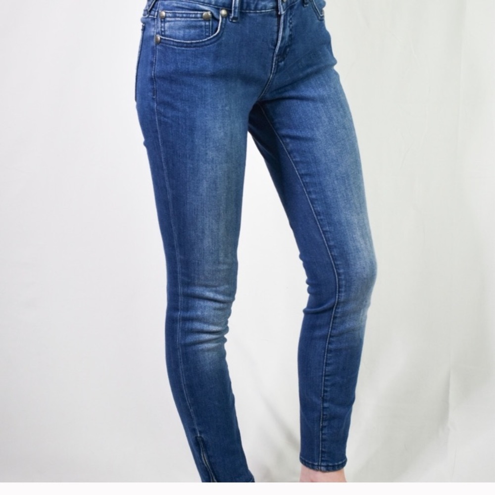 Free People Blue Zipper Ankle Skinny Jeans